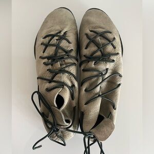 Trippen Pull, size 39, green, Used condition